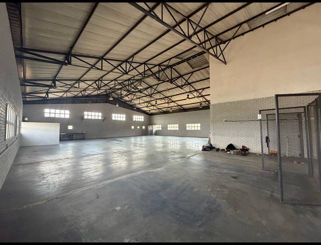 1,200M² WAREHOUSE TO LET IN BARBEQUE DOWNS